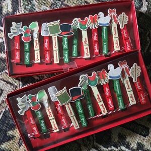 Peppermint & Pine Holiday Card/Photo Clothespins 12 Days Of Christmas - Set Of 2